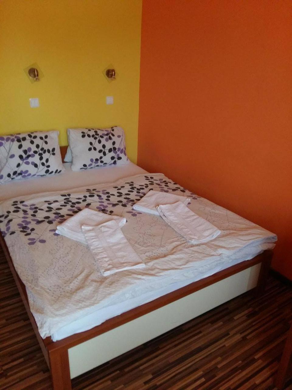 Hotel Central Sala 4*
