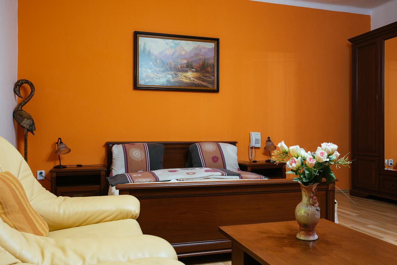 Hotel Central Sala 4*